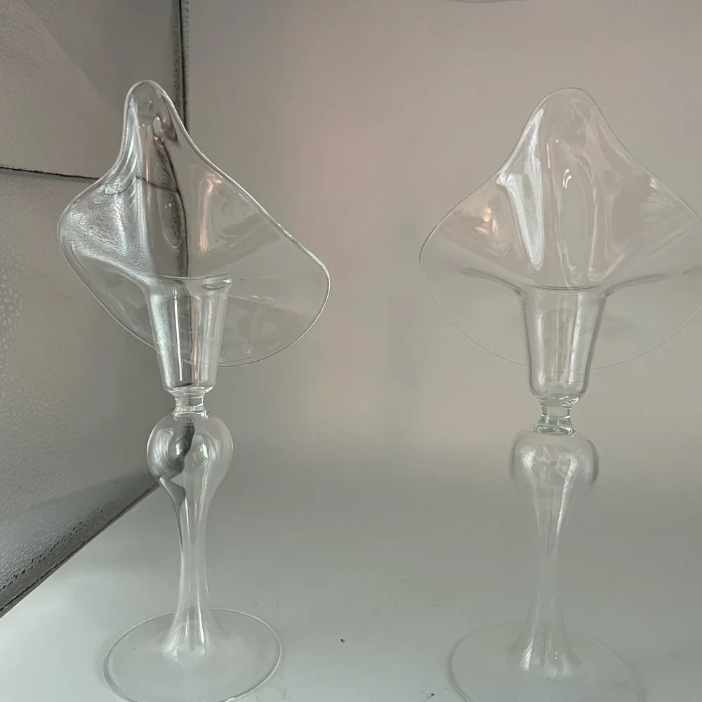 Candlestick holders 2 in set Tulip design